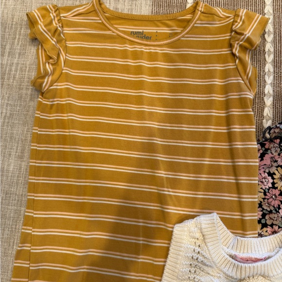 Three Spring/Summer Tops - Picture 6 of 7